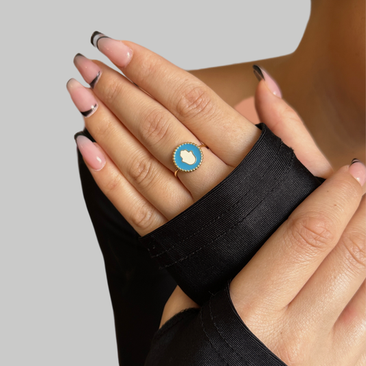 Hamsa - disk shaped gold ring