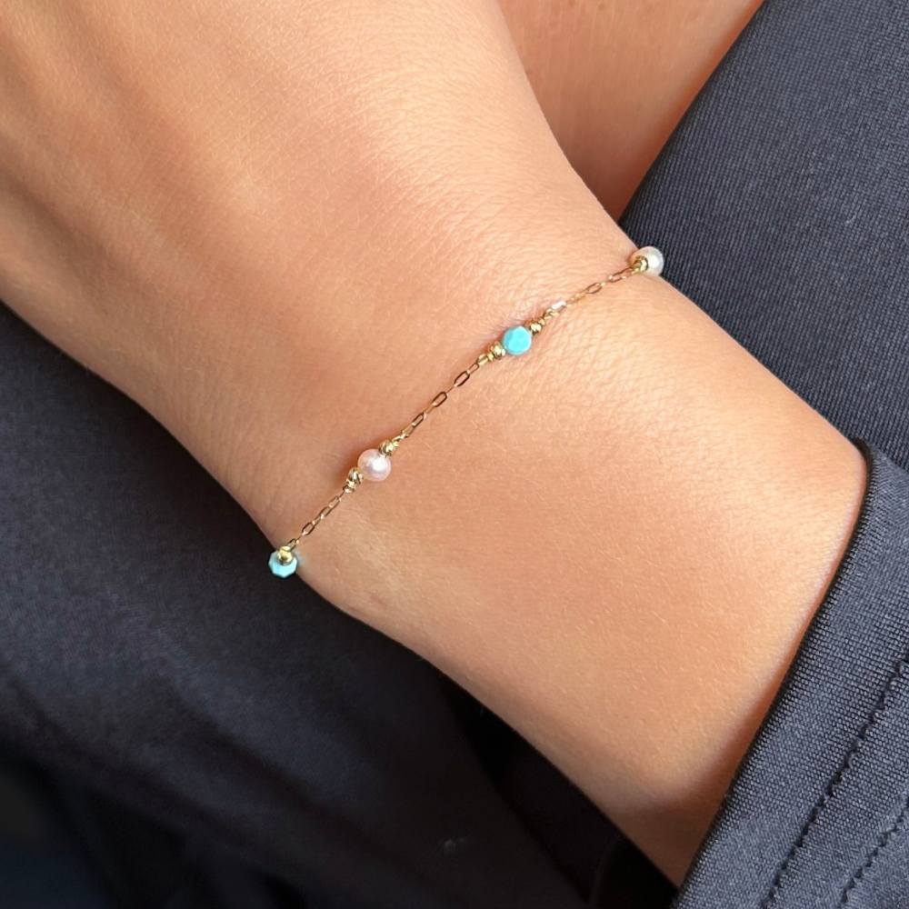 Turquoise and pearl beads – gold bracelet