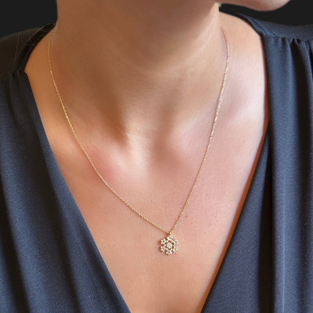 Zircon stones snowflake – gold necklace