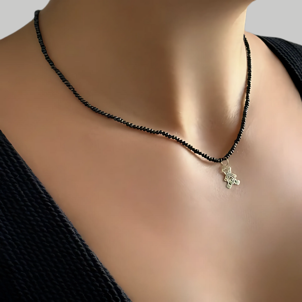 Water pearl necklaces