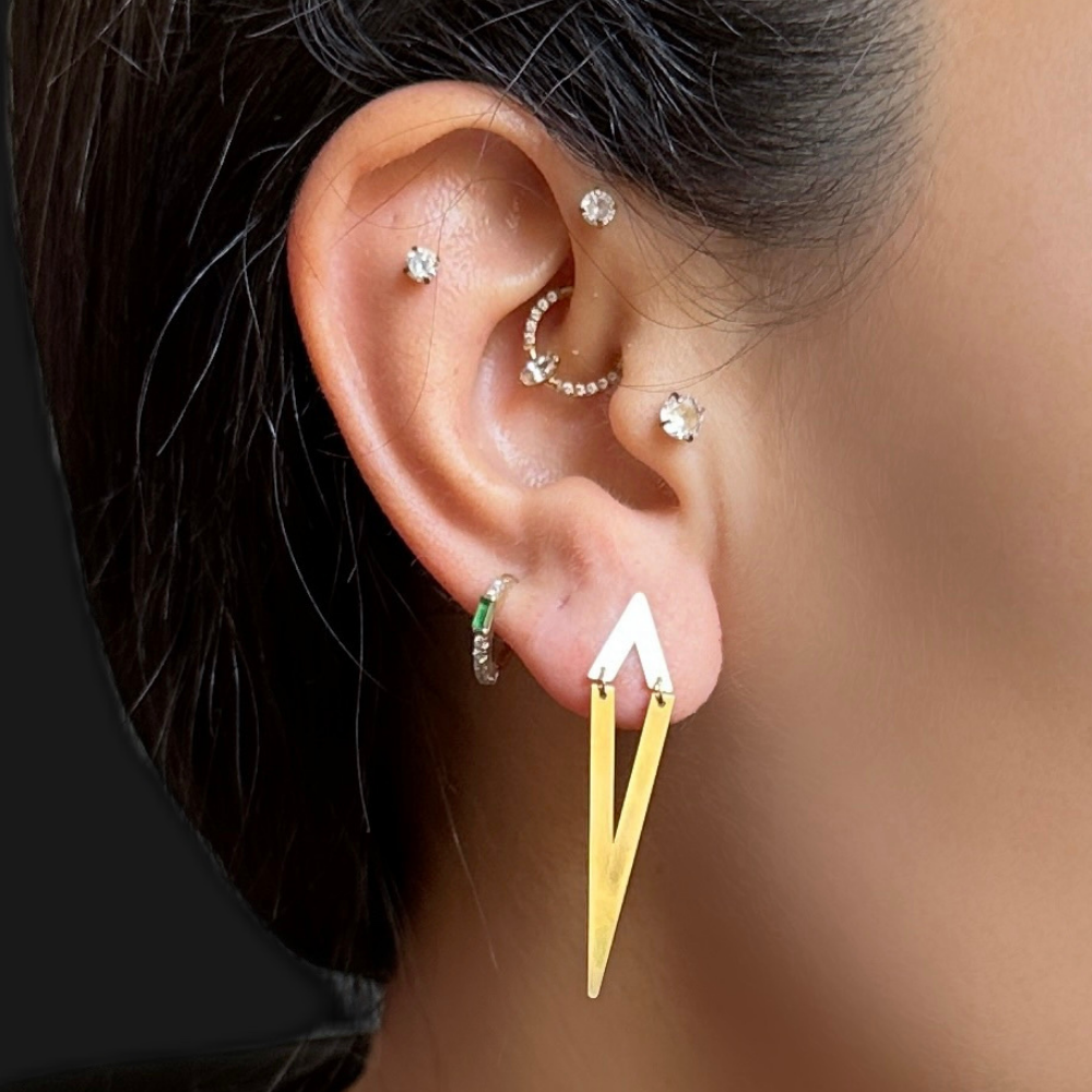 Abstract Kite shape gold stud earrings