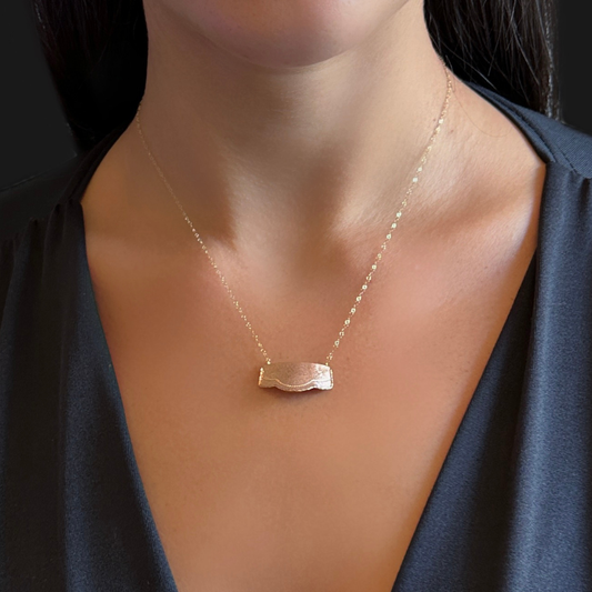 Irregular shape Rose gold necklace
