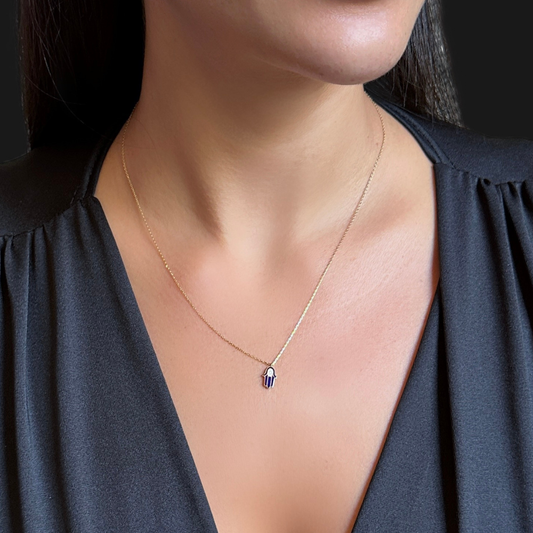 Small Hand shaped pendant - gold necklace