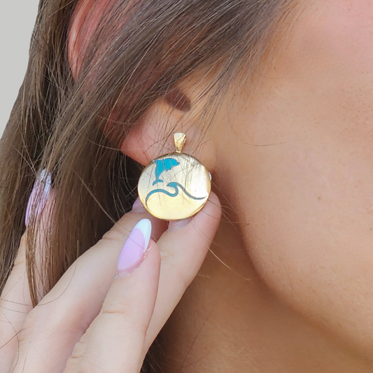 That's So Summer - dolphin and wave disk earrings