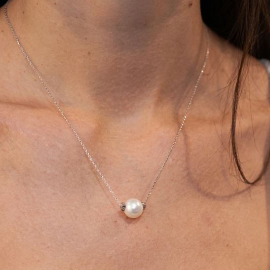 Diamond & Freshwater Pearl Necklace