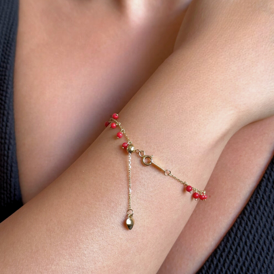 Lulia in Red – Mechanical chain gold bracelet