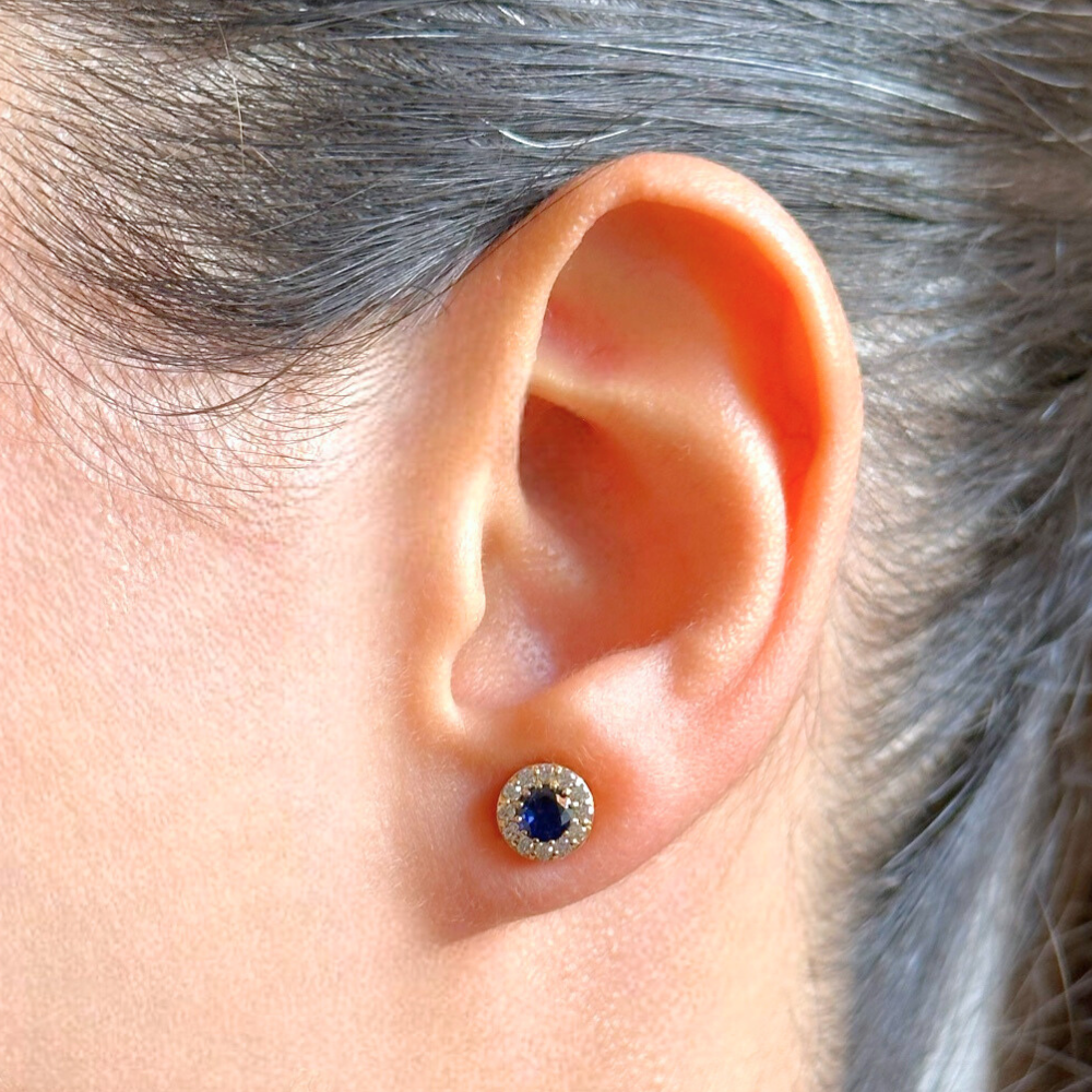 Classic - circle shaped earrings