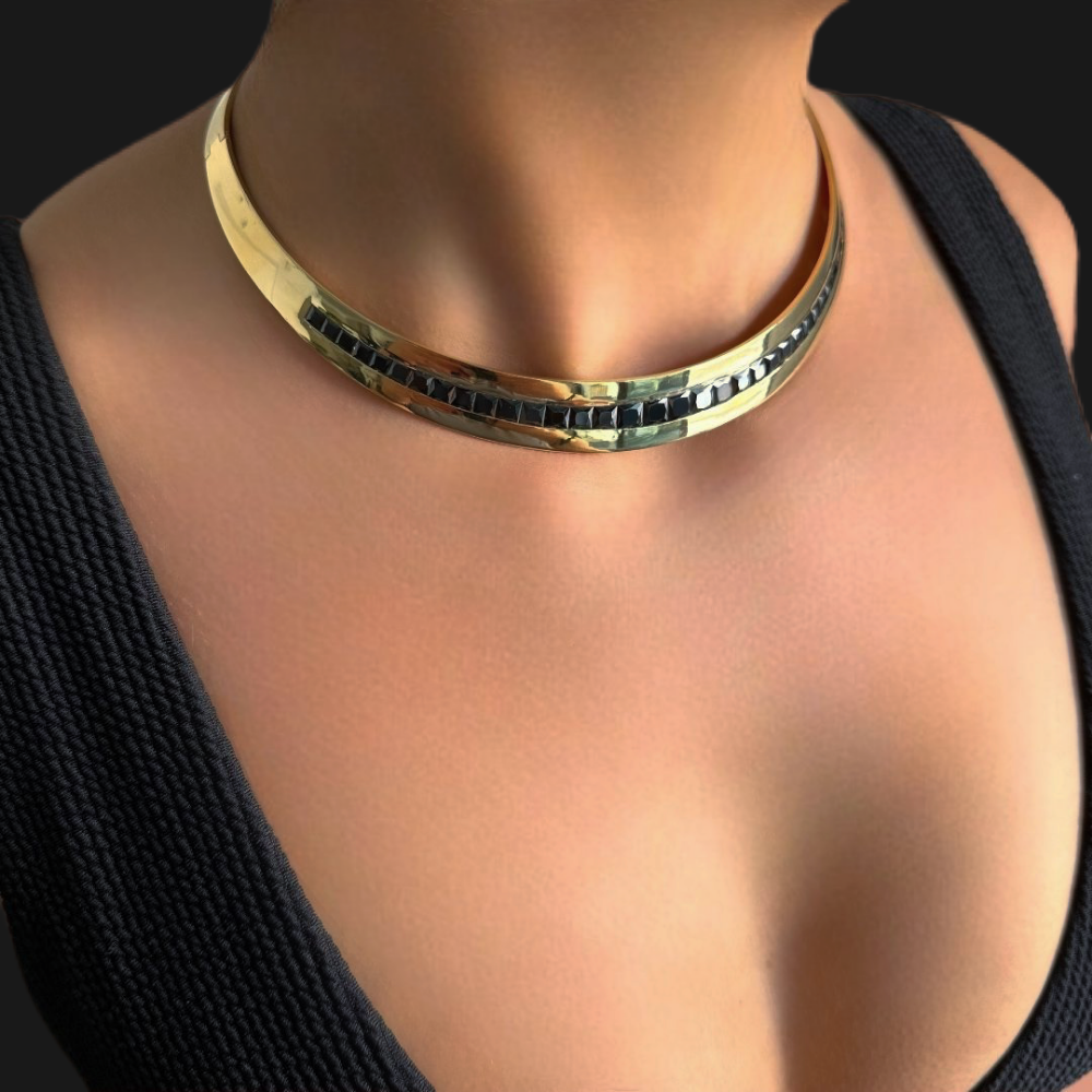 Plein Et Vide - Black stones - gold necklace