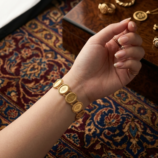 Roses - 21k gold bracelet