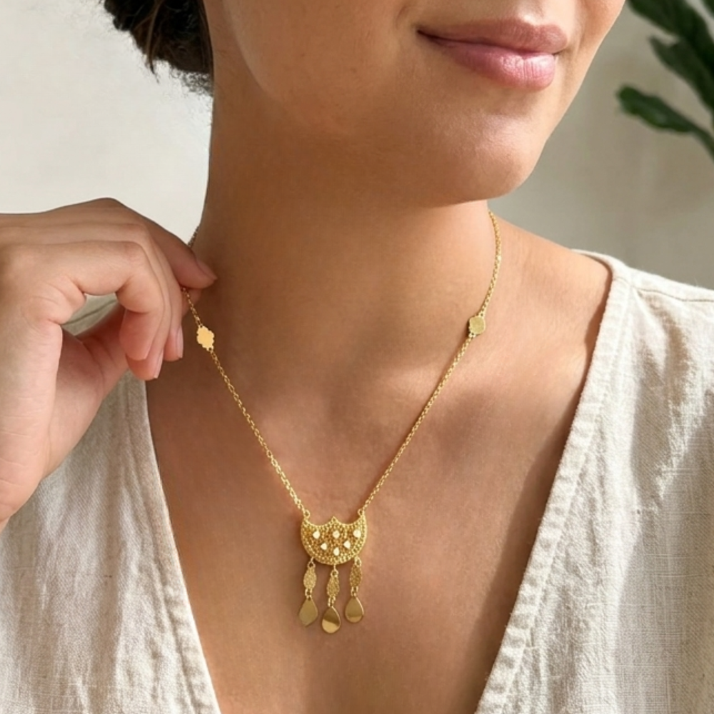 Heritage - 21k gold lariat necklace