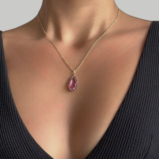 Drop - gold necklace