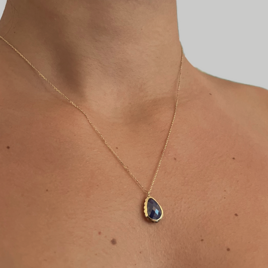 Drop - gold necklace