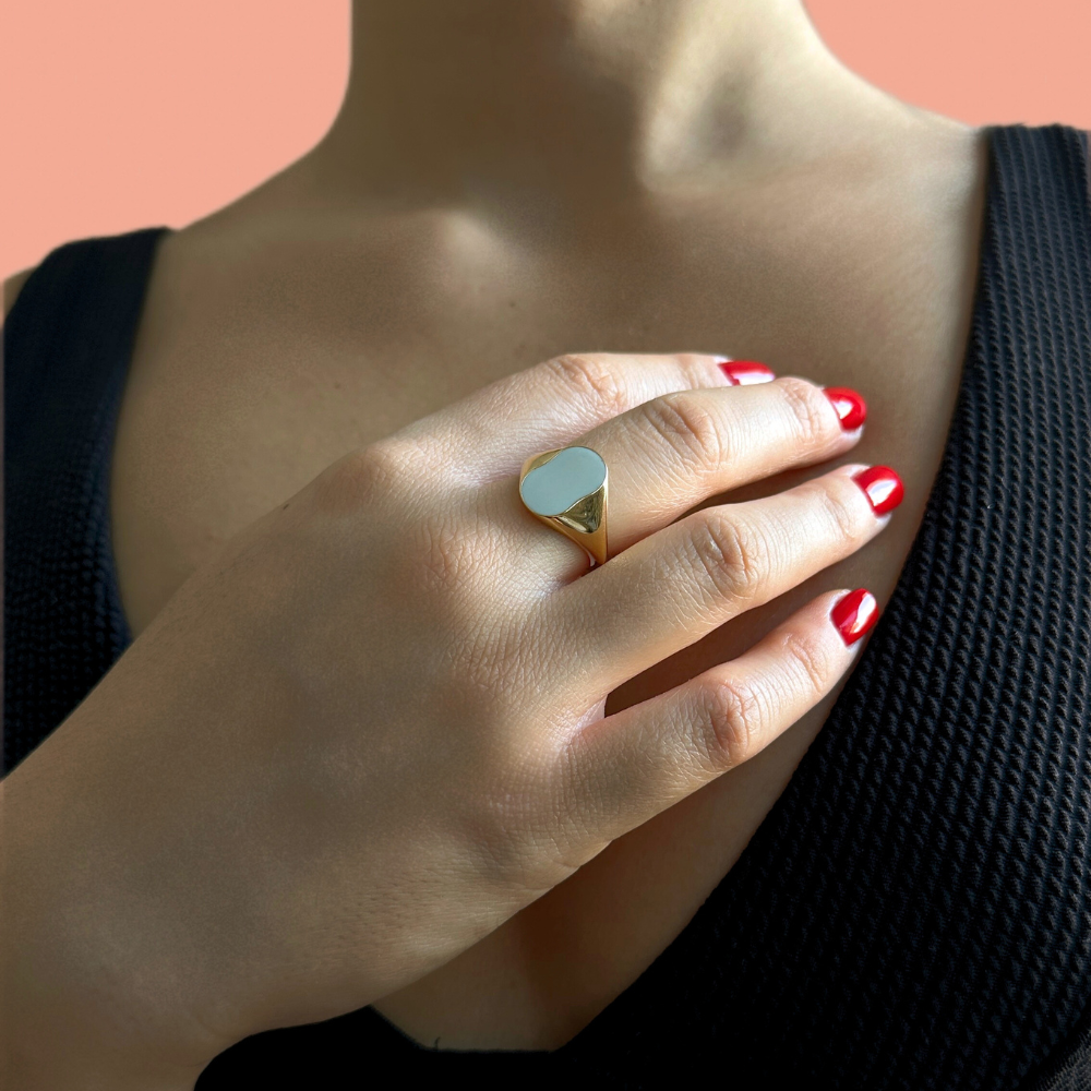 Oval shaped pinky ring - White enamel