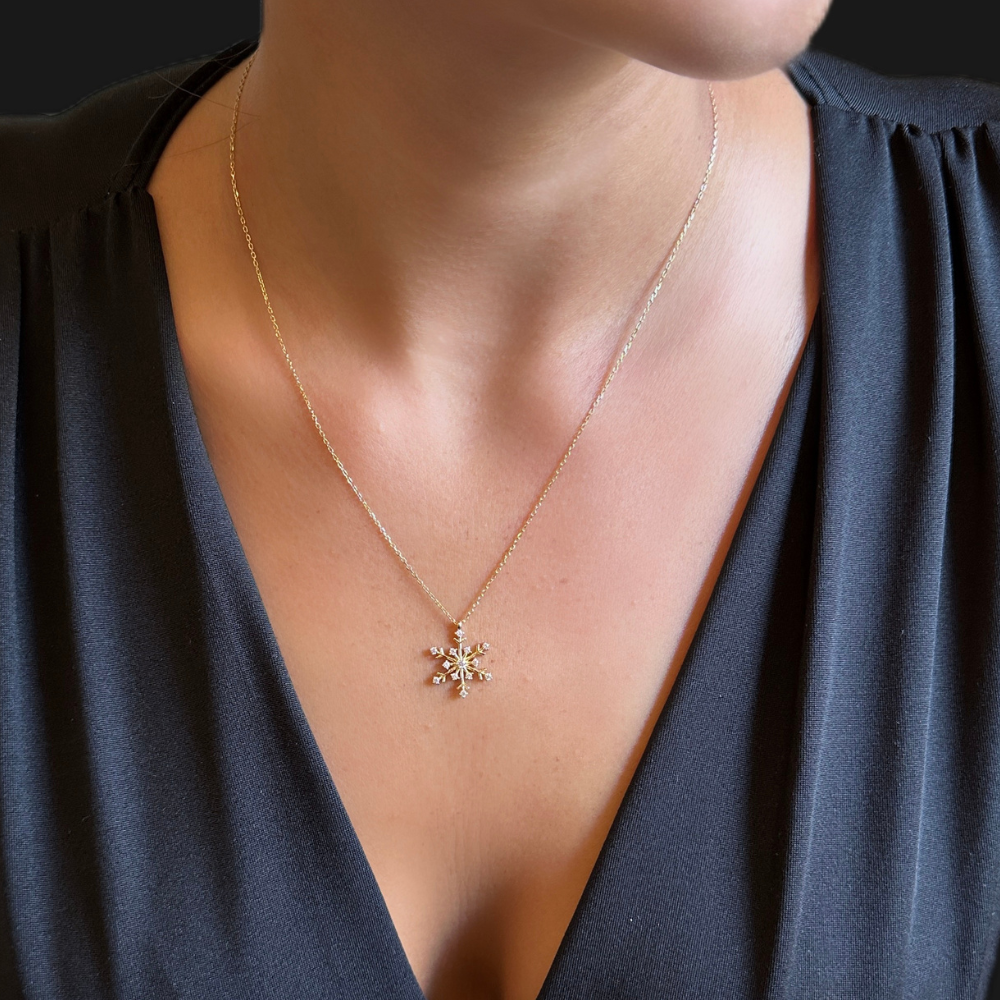 Zircon stones snowflake – gold necklace