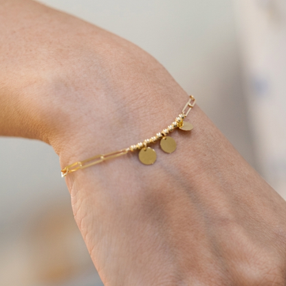 Circle Charms Beads &; Paperclip gold bracelet