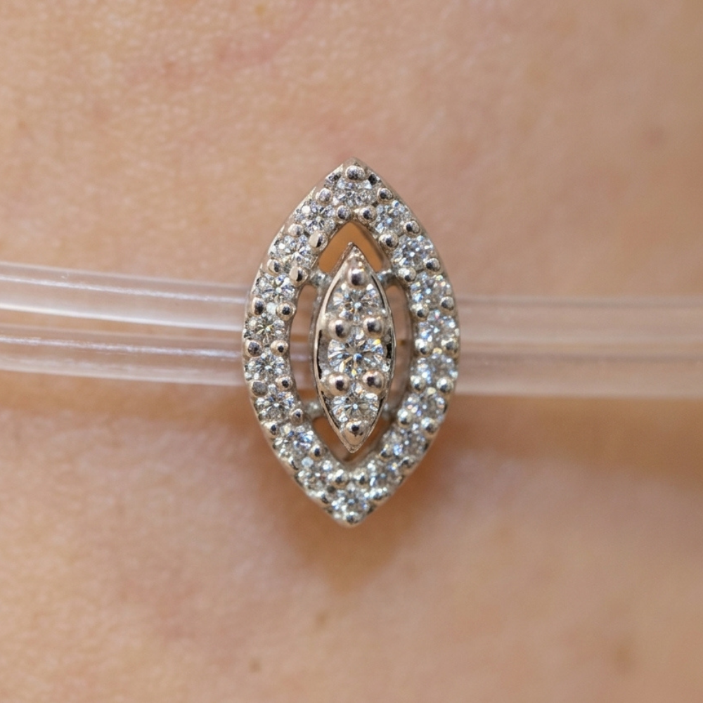 Clear Choker White Gold Diamond Pendant